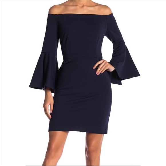 Trina Turk Dresses & Skirts - Trina Turk Off-shoulder dress